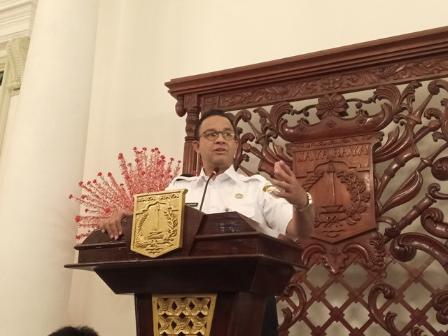 Anies Enggan Berpolemik Soal Tarif MRT