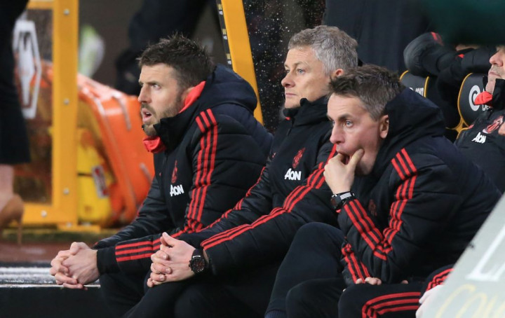 Solskjaer Angkat Bicara Nasib Asisten Pelatih