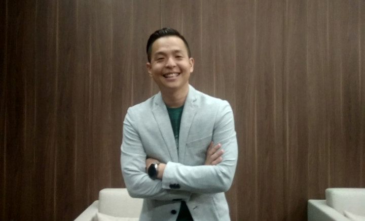 Ketakutan Terbesar Ernest Prakasa Setiap Merilis Film Terbaru