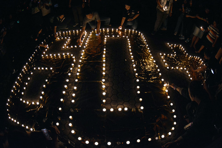 Peringatan Earth Hour di Berbagai Daerah