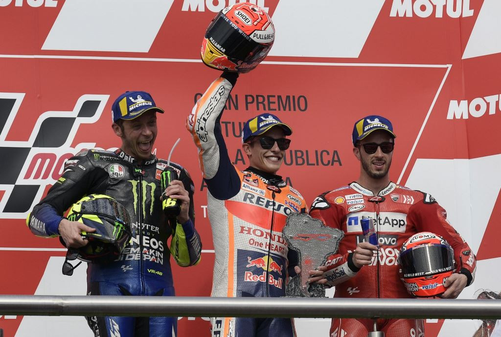 Podium juara MotoGP Argentina. (Juan MABROMATA / AFP)