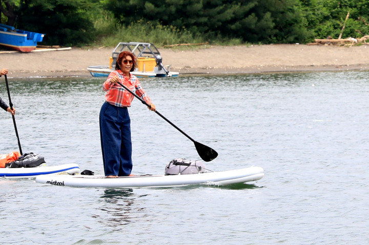 Menteri Susi Jajal Olahraga Paddling di Banyuwangi Underwater Festival