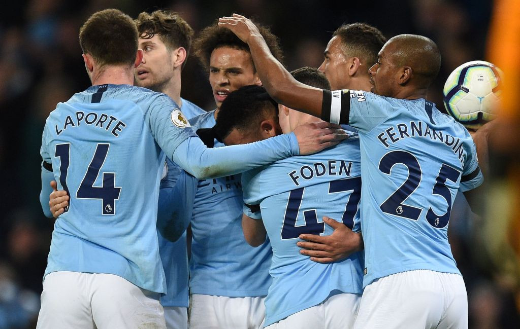 Para pemain Manchester City merayakan gol Leroy Sane (kiri ketiga) (Foto: AFP/Oli Scarff)