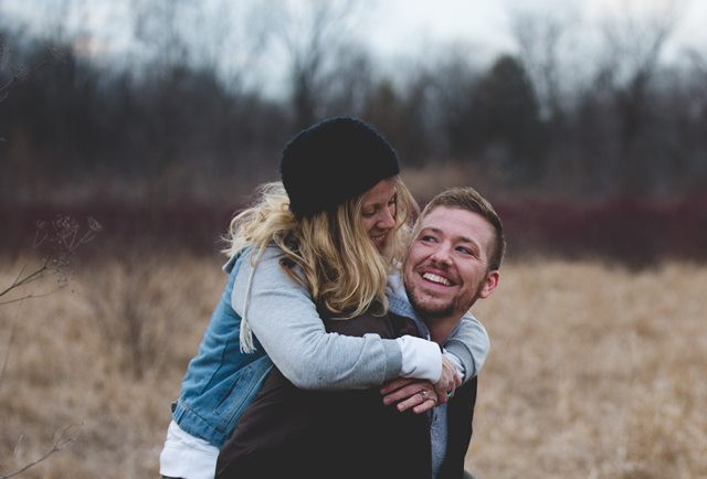 Penelitian menunjukkan dalam kondisi sehat, seks dapat meningkatkan suasana hati Anda. (Foto: Pexels.com)