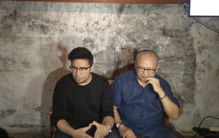 Ebiet G Ade dan Adera Rilis Ulang Lagu Untuk Kita Renungkan