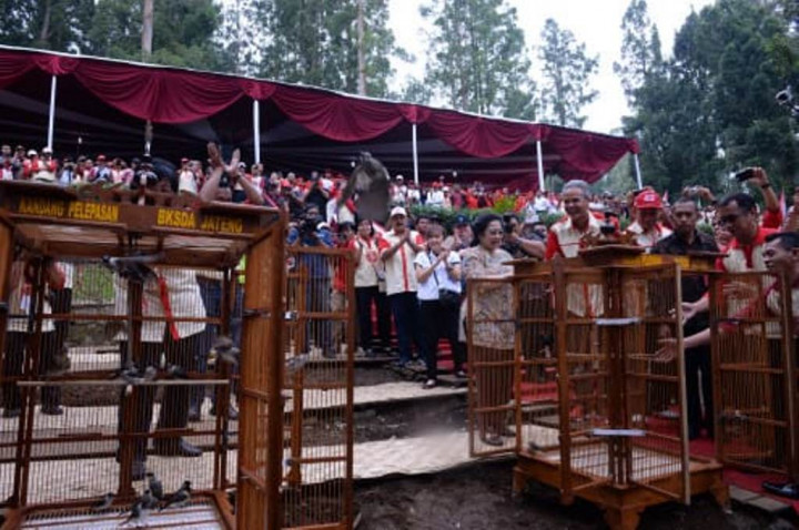 Megawati Dekatkan Politik dengan Alam