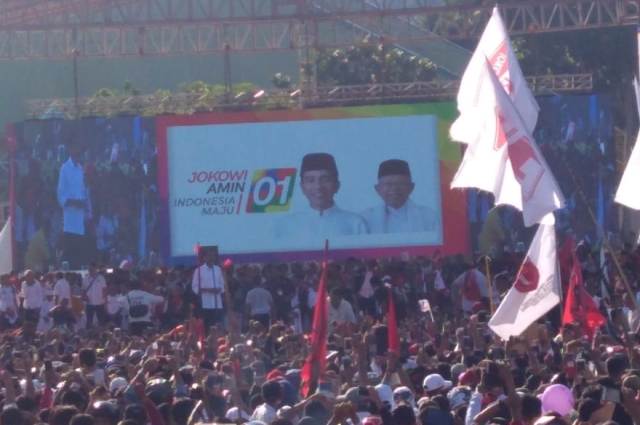 Jokowi Targetkan Menang Minimal 70% Suara di Batam