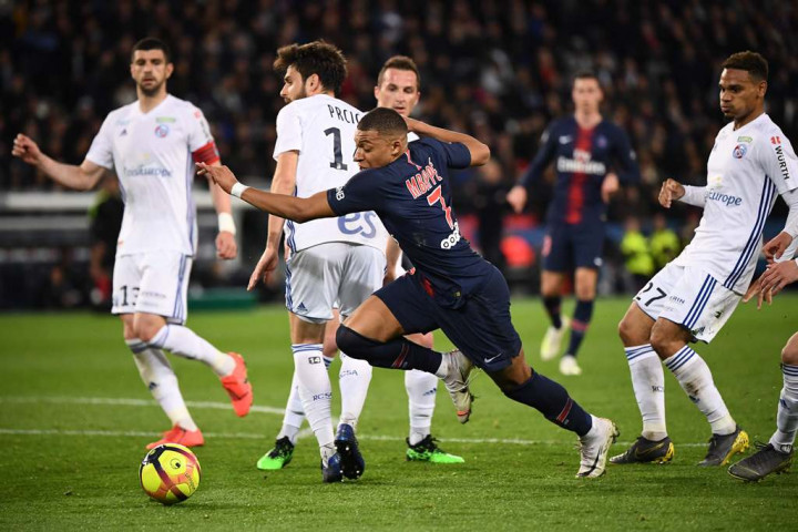 Ditahan Imbang Strasbourg, PSG Batal Pastikan Gelar Juara