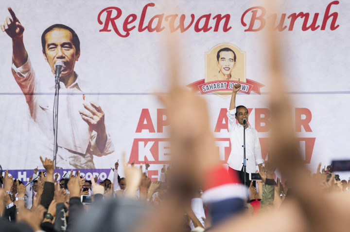 Jokowi Janji Revisi PP Pengupahan
