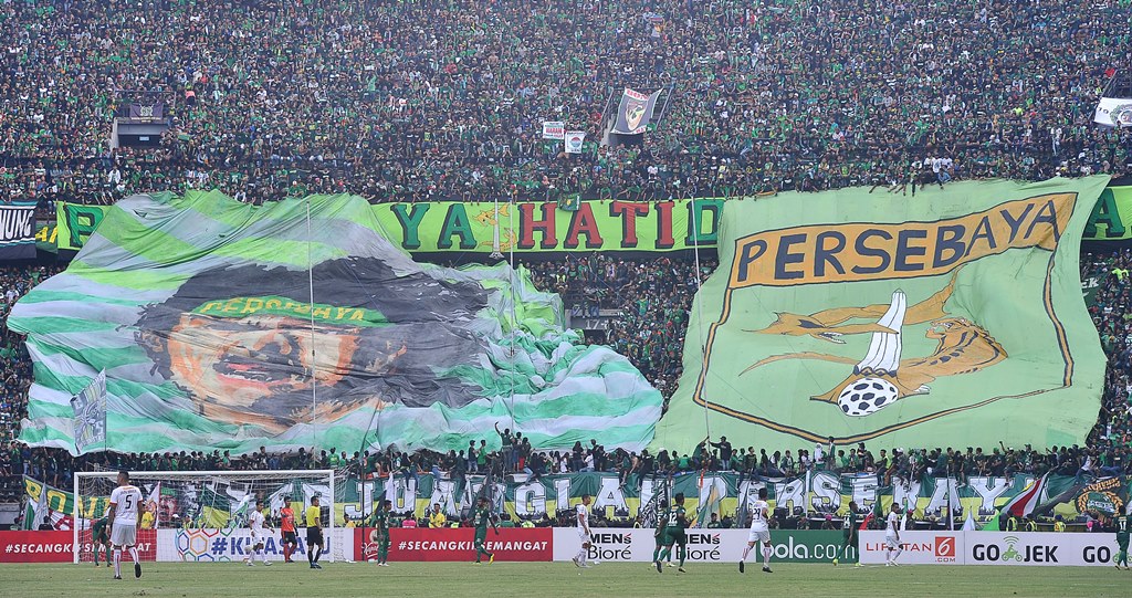 Bonek Mania. (Foto: Antara/ M. Risyal Hidayat)