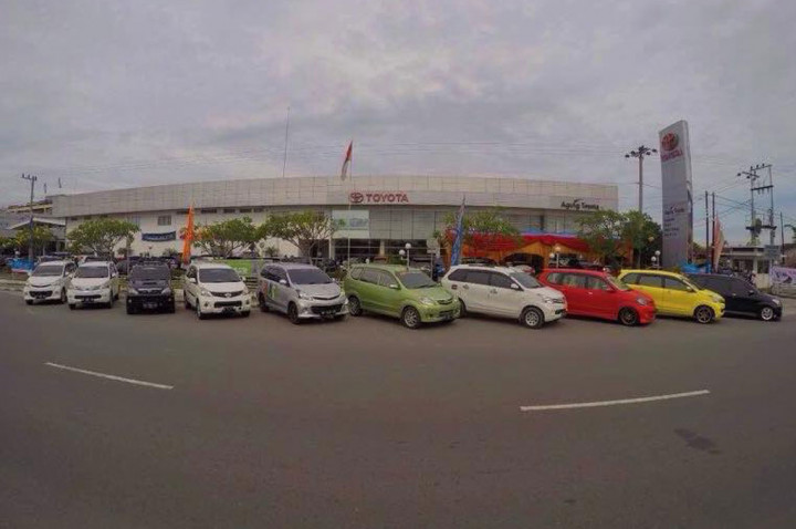 AXIC Ajak Pengunjung CFD Jakarta Kurangi Sampah Plastik