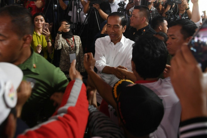 Alasan Jokowi Batal Menghadiri Final Piala Presiden 2019