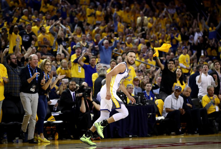 Rekor Steph Curry Iringi Kemenangan Warriors atas Clippers di Game 1