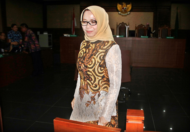 Eni Dicecar Soal Aliran Suap buat Pilkada Suami