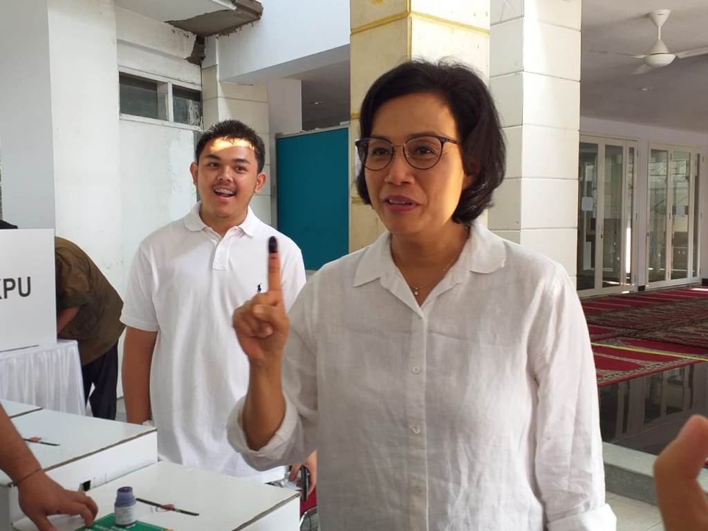 Sri Mulyani Mencoblos Sesuai Rekam Jejak