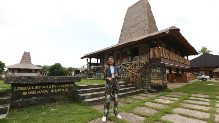 Ragam Tradisi di Tanah Marapu