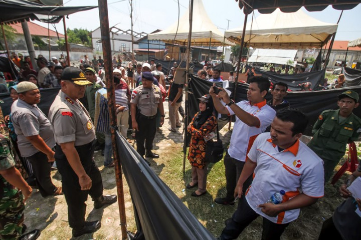 Pos TNI AL di Lhokseumawe Dirusak