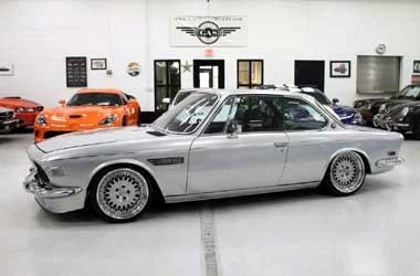 BMW 2800 CS Coupe Klasik Tampil Klimis
