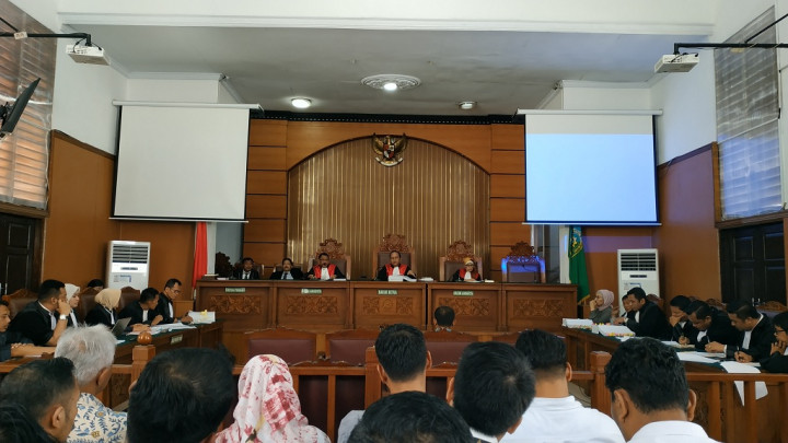 Jaksa Kembali Panggil Rocky Gerung dan Tompi