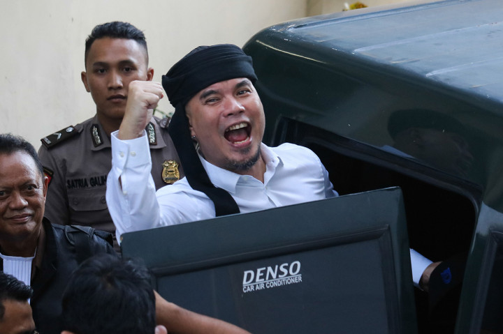 Ahmad Dhani Dituntut 1 Tahun 6 Bulan Penjara
