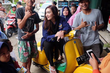 Menang atau Kalah Pemilu, Nafa Urbach Tetap Bermain Film