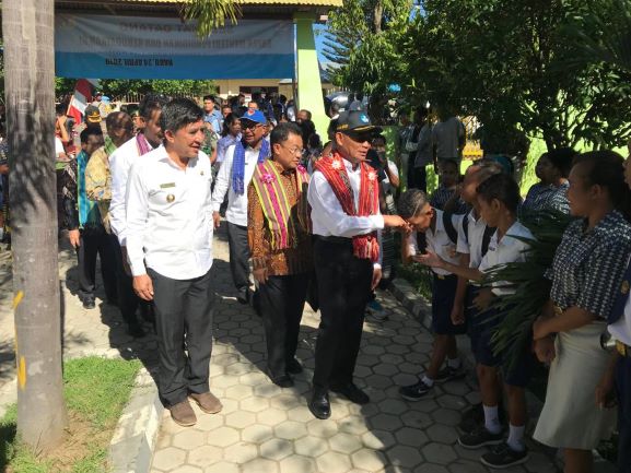 Siswa mengikuti Ujian Nasional, MI/Adi Kristiadi.
