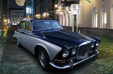 Dandanan Klimis Jaguar 420 1969 Klasik