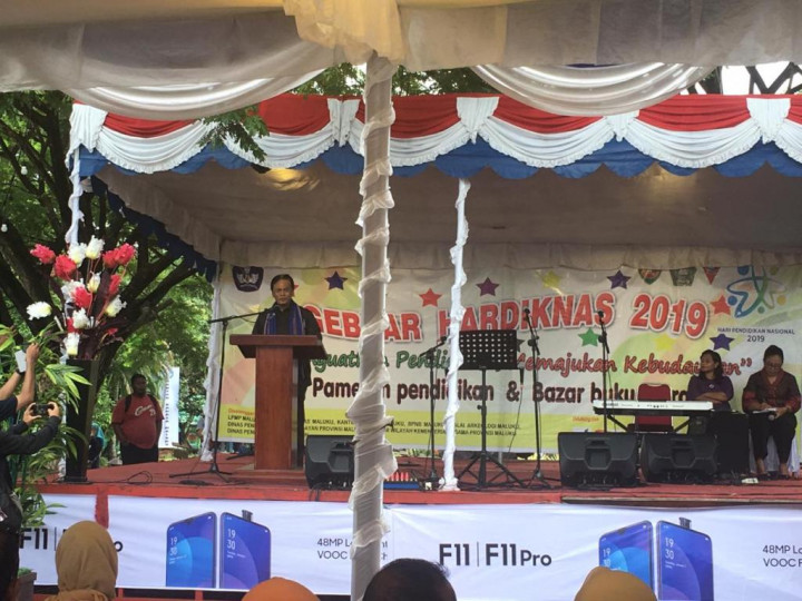 Bazar Buku Meriahkan Gebyar Pendidikan di Ambon