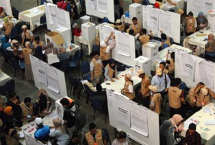 TKN Terima 10 Ribu Laporan Pelanggaran Pemilu Luar Negeri