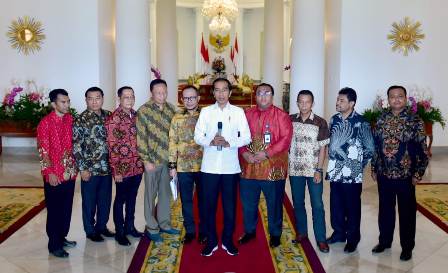 Jokowi dan Serikat Buruh Bahas <i>May Day</i>