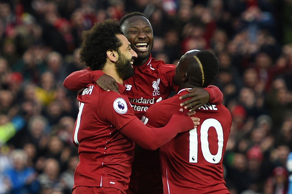Libas Huddersfield 5-0, Liverpool Puncaki Klasemen