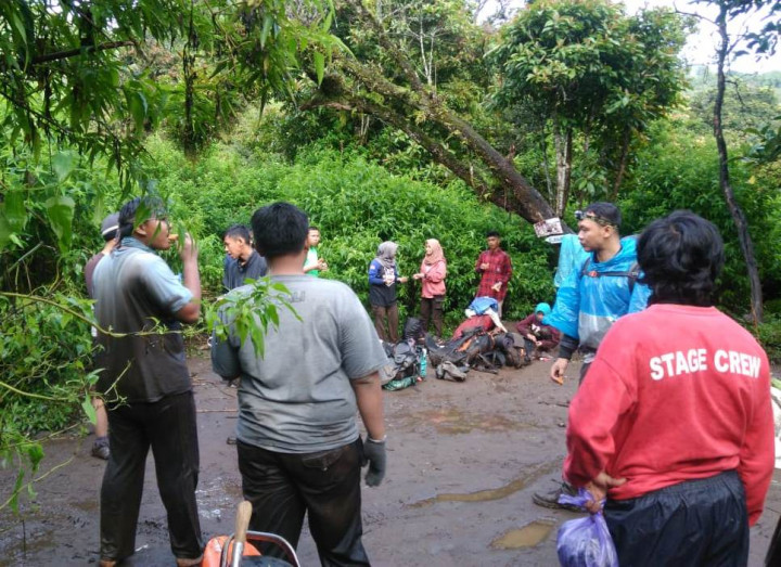 15 Pendaki Sempat Terjebak di Gunung Butak Batu