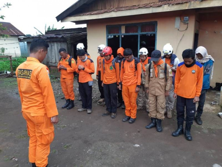 Dua Pendaki Gunung Bawakaraeng Gowa Hilang