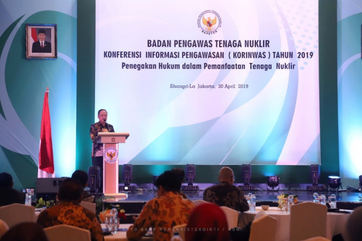 Menristekdikti:  Penolakan Masyarakat Terhadap PLTN Masih Tinggi