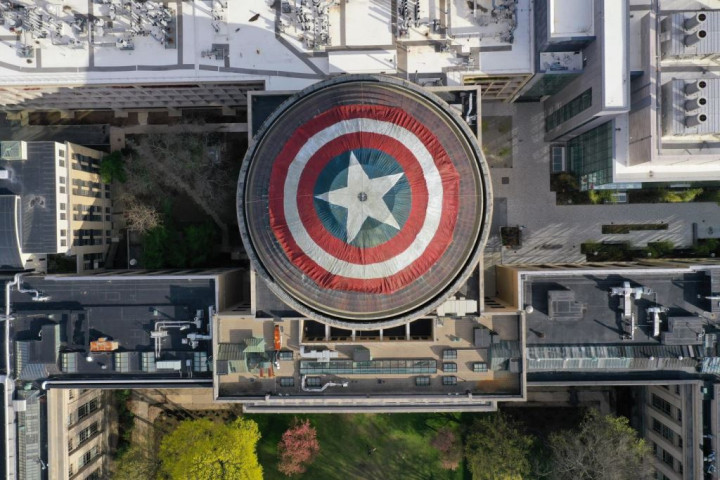 Demam Avengers, Atap Kampus Diubah Jadi Perisai Captain America