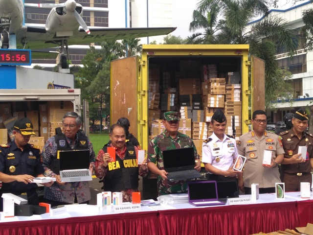 Komitmen Institusi Negara Memberantas Peredaran Barang Ilegal