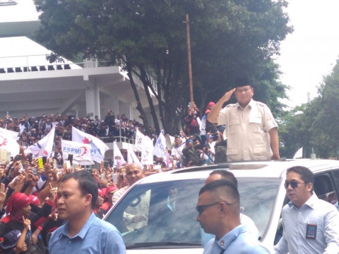 Prabowo Sebut Buruh Tulang Punggung Ekonomi Negara