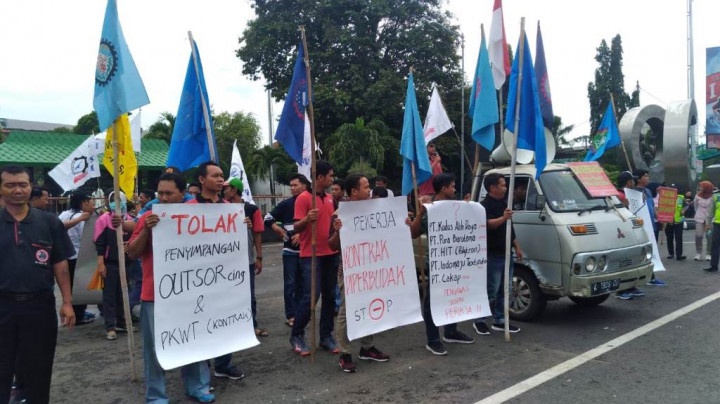 Dua Tuntutan Utama Buruh di Kudus