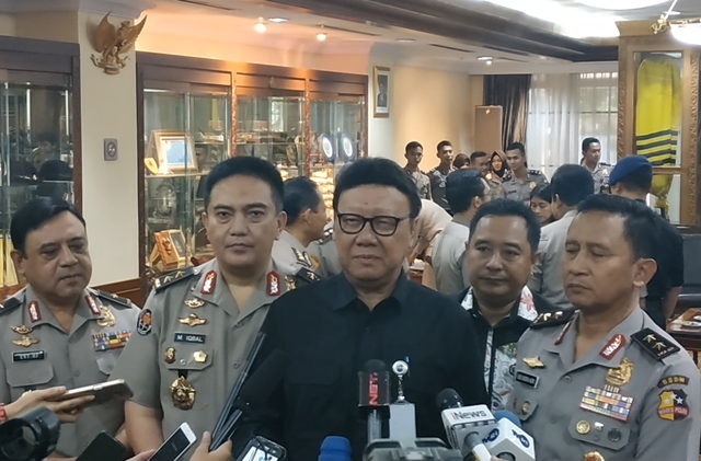 22 Polri Gugur Dalam Pemilu Disematkan Gelar Pahlawan Demokrasi