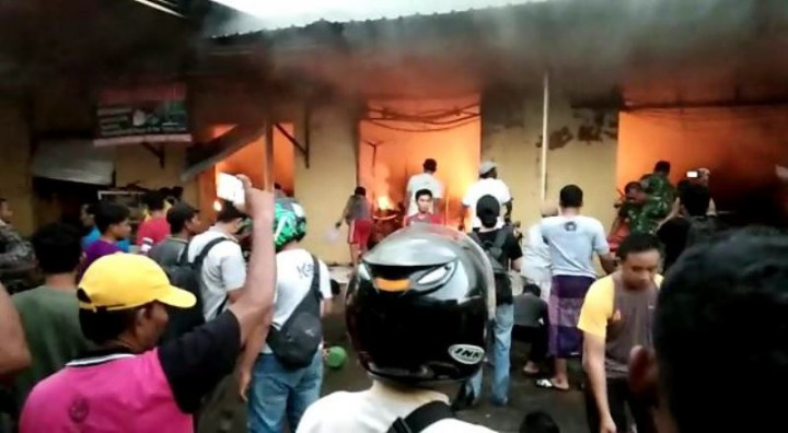 Pasar Anom Sumenep Terbakar