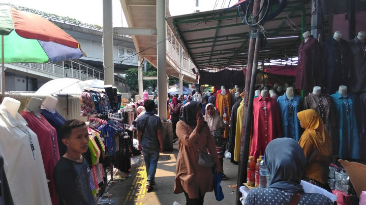 Aroma Ramadan Belum Dirasakan PKL Tanah Abang