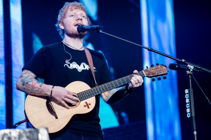 Ed Sheeran Tuntas Bayar Utang Konser Divide di Indonesia
