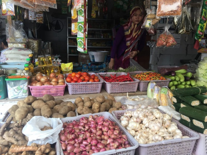 Operasi Pasar Redam Kenaikan Harga Sembako