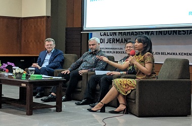 Sekolah di Jerman Gratis, Tapi...