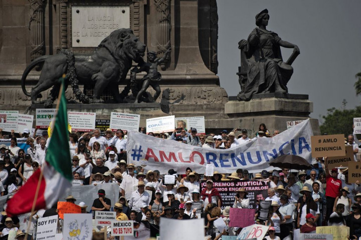Batal Bangun Bandara, Presiden Meksiko Didesak Mundur