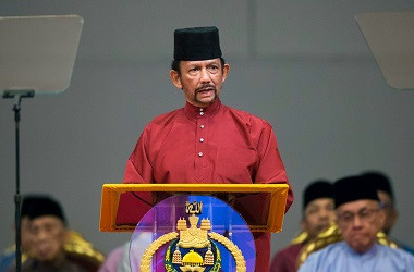 Brunei Tidak Jadi Berlakukan Hukuman Mati untuk LGBT