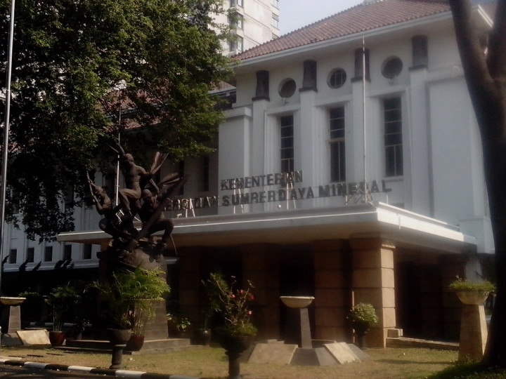 Kementerian ESDM Turunkan Harga Biodiesel