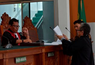 KPK Sebut Praperadilan Romi Tak Berdasar