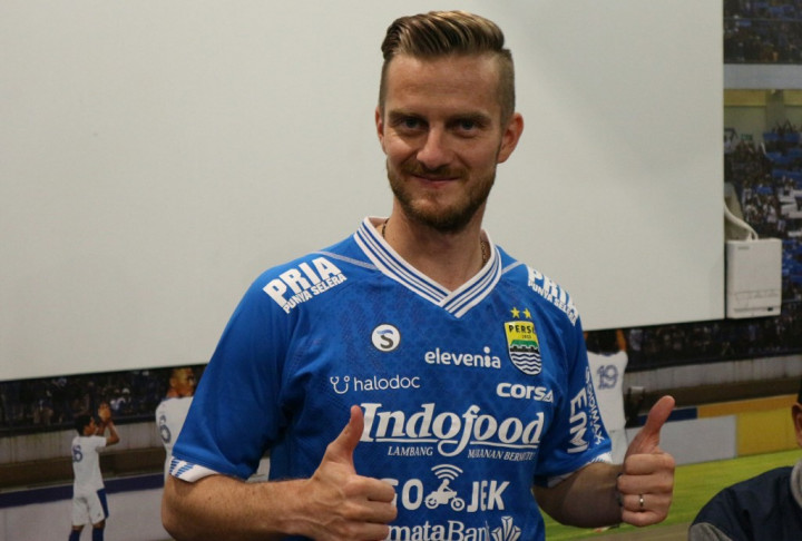 Persib Menguji Kualitas Rene Mihelic