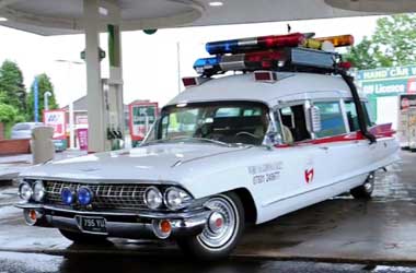 Intip Replika Mobil Ghost Busters ala Paul Harborne